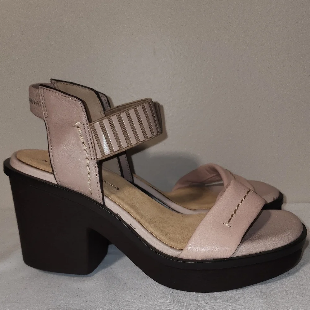 Basalt Platform Sandals
